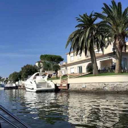 Empuriabrava, T2 Avec Piscine, Terrasse, Barbecue Daire Dış mekan fotoğraf